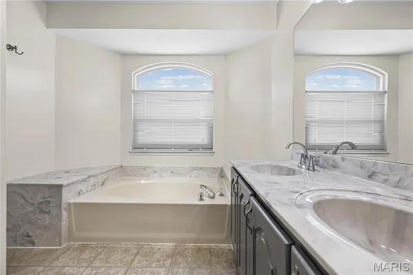 $349,900 | 1518 Mammoth, Imperial, MO 63052