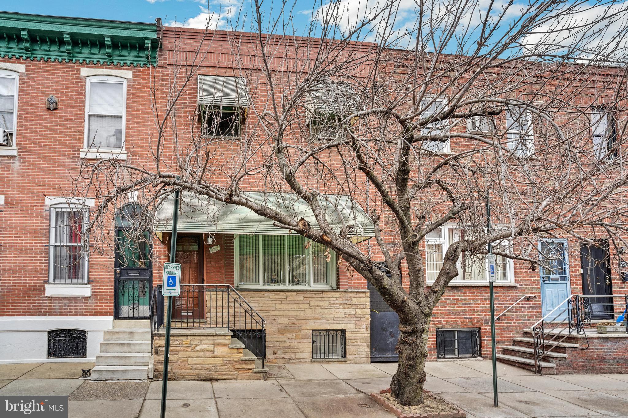 725 Reed Street Philadelphia, PA 19147 - Photo 1 of 34 Solid brick front