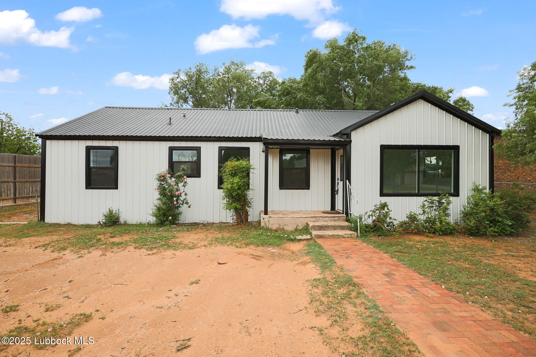 204 Chestnut Street Ropesville, TX 79358 - Photo 1 of 42 a view of a house with a yard