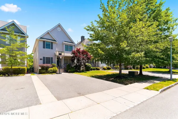 $1,299,000 | 13 Treeside Lane, Lakewood, NJ 08701