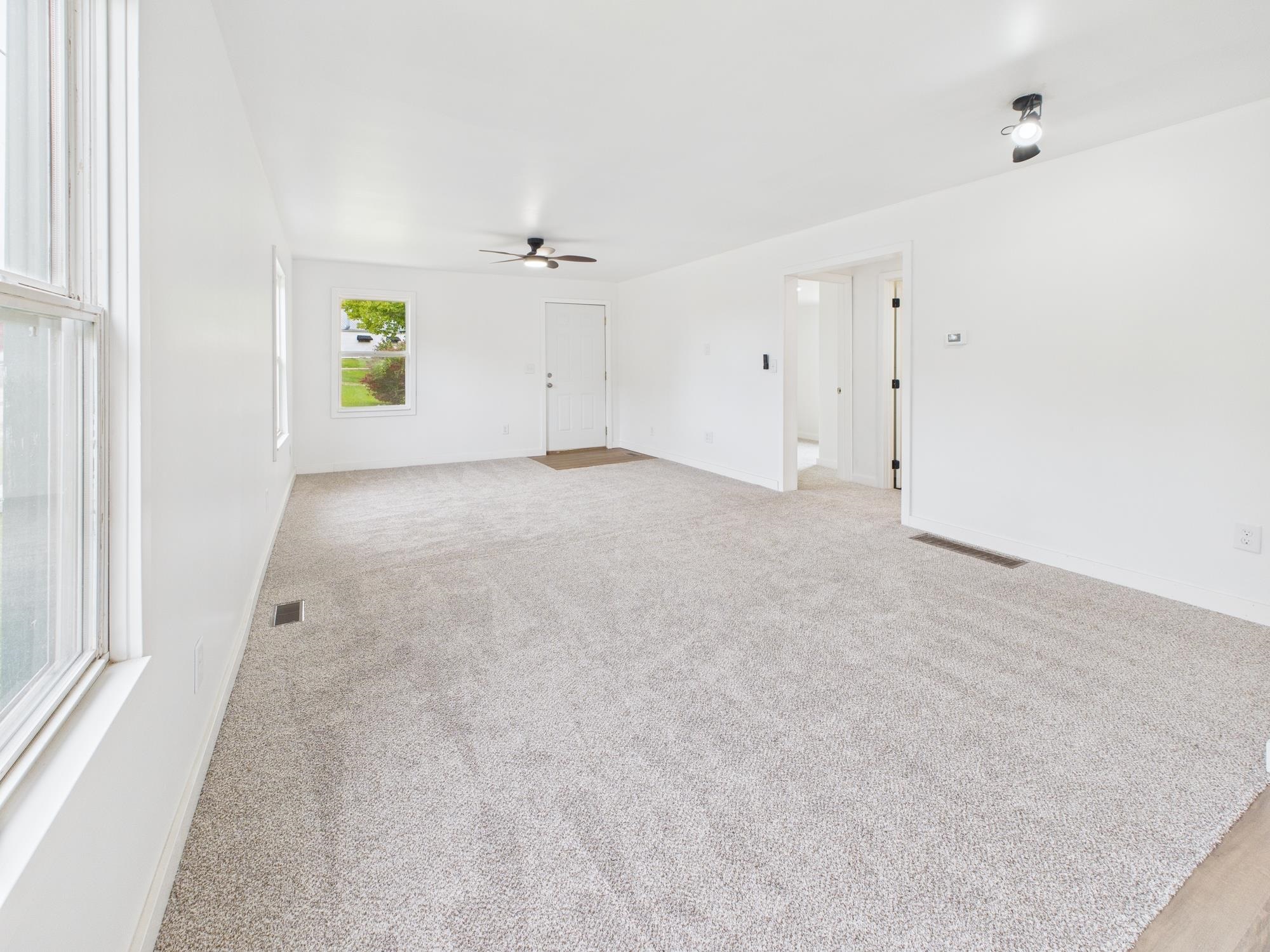 201 Ridge Street Russell, KY 41169 - Photo 5 of 18