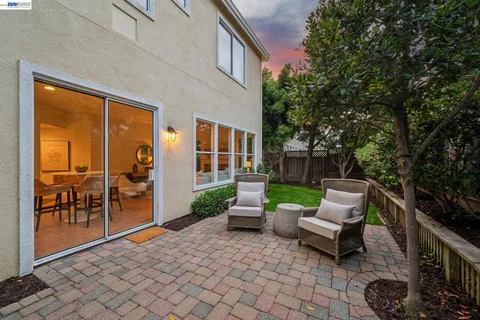 $2,095,000 | 367 Creedon Circle, Alameda, CA 94502