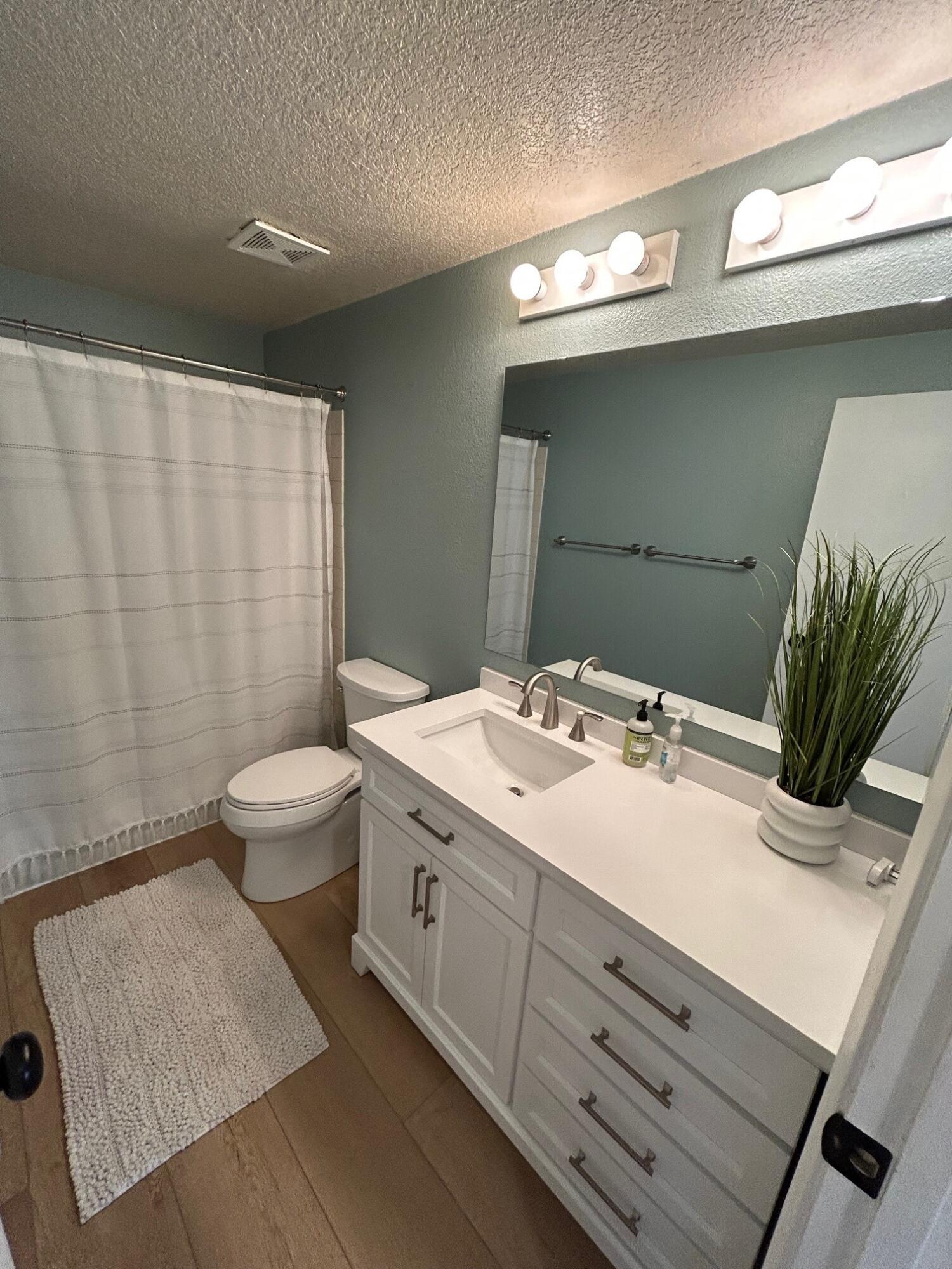 3516 Ranch Condo Drive Sun Valley, ID 83353 - Photo 14 of 17 3516 Bath 2