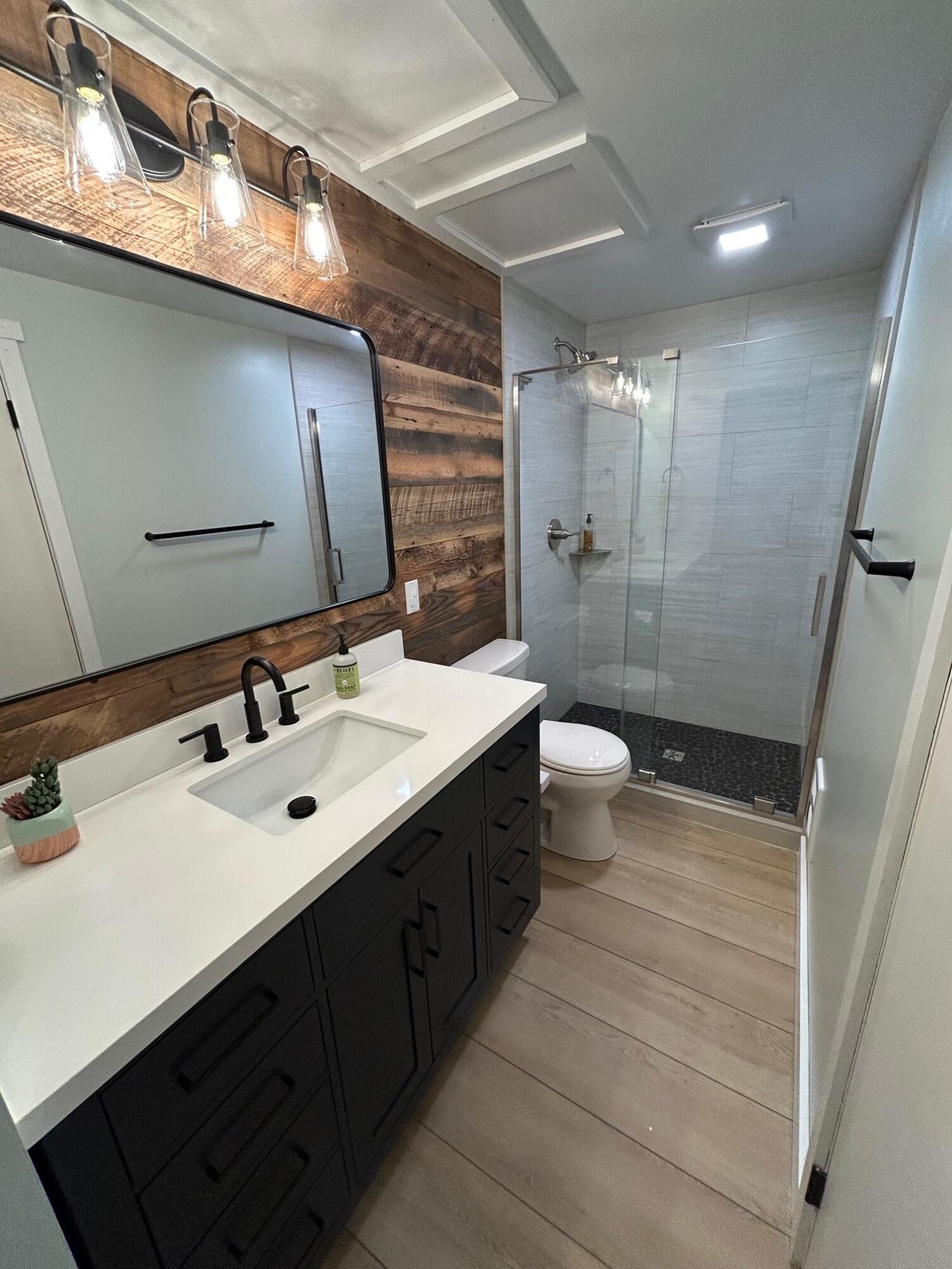 3516 Ranch Condo Drive Sun Valley, ID 83353 - Photo 15 of 17 3516 Mast Bath 1