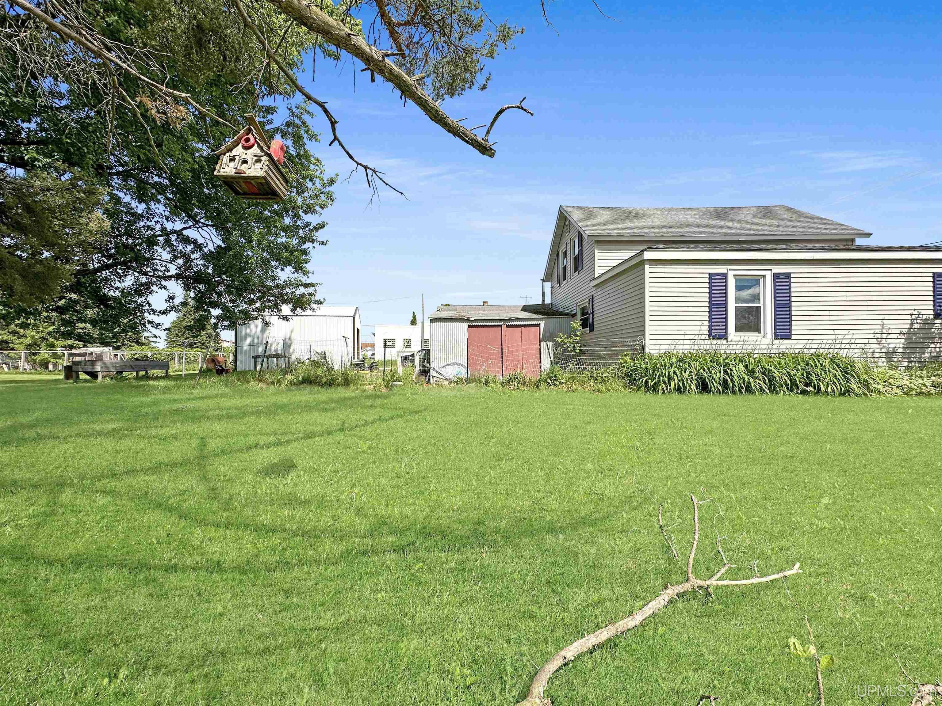 1274 12th Road Bark River, MI 49807 - Photo 15 of 19