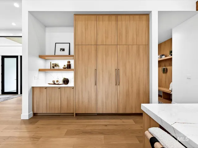 $1,349,900 | 6349 West Piaffe Street, Eagle, ID 83616