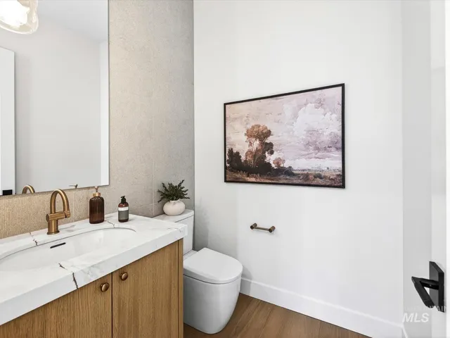 $1,349,900 | 6349 West Piaffe Street, Eagle, ID 83616