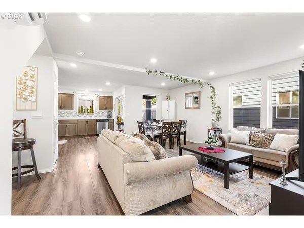 $415,000 | 12402 Northeast 109th Circle, Vancouver, WA 98682