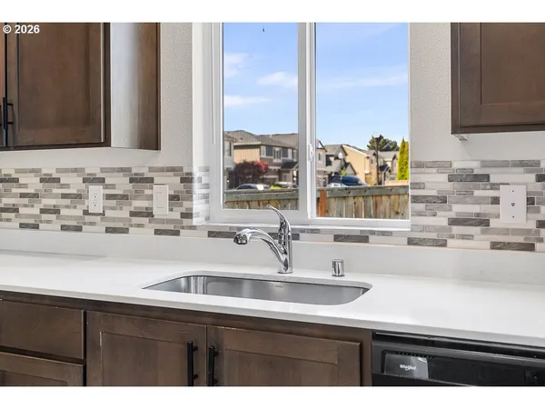 $415,000 | 12402 Northeast 109th Circle, Vancouver, WA 98682