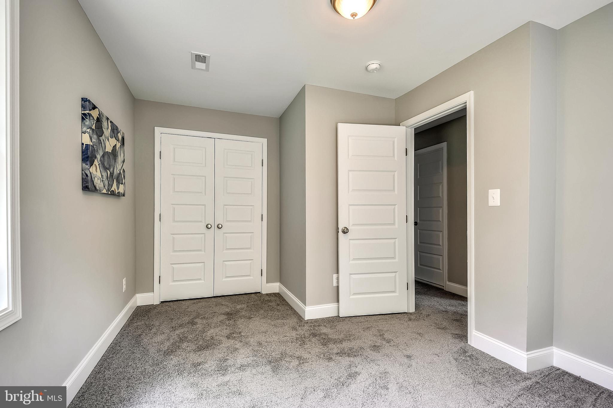 8017 Ridgely Oak Road Baltimore, MD 21234 - Photo 22 of 33