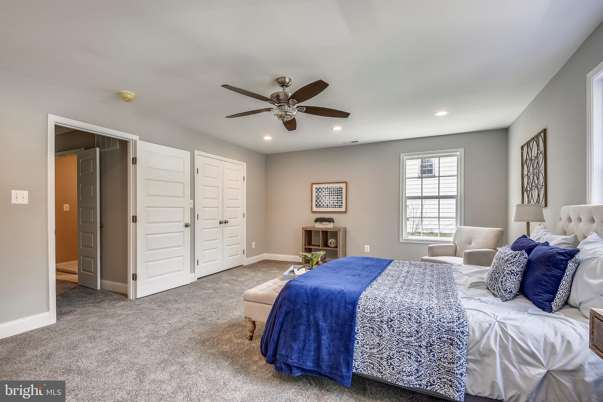 8017 Ridgely Oak Road Baltimore, MD 21234 - Photo 26 of 33