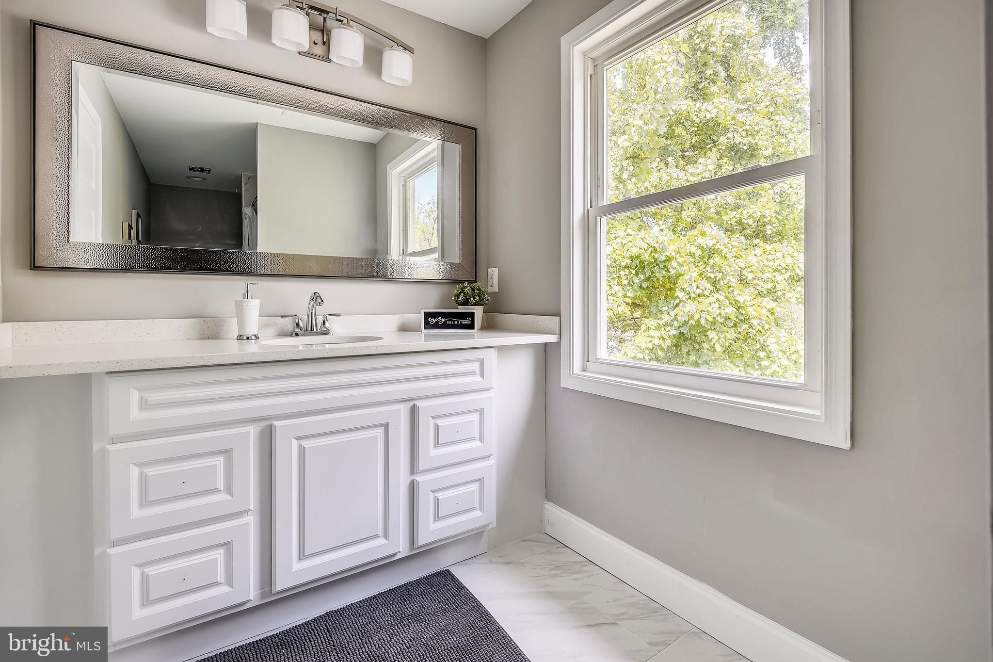 8017 Ridgely Oak Road Baltimore, MD 21234 - Photo 27 of 33