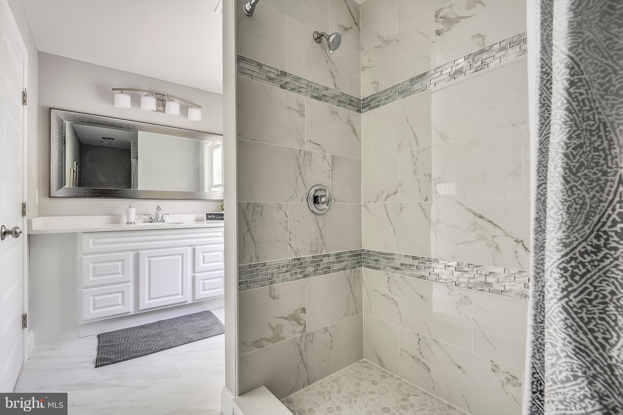 8017 Ridgely Oak Road Baltimore, MD 21234 - Photo 28 of 33