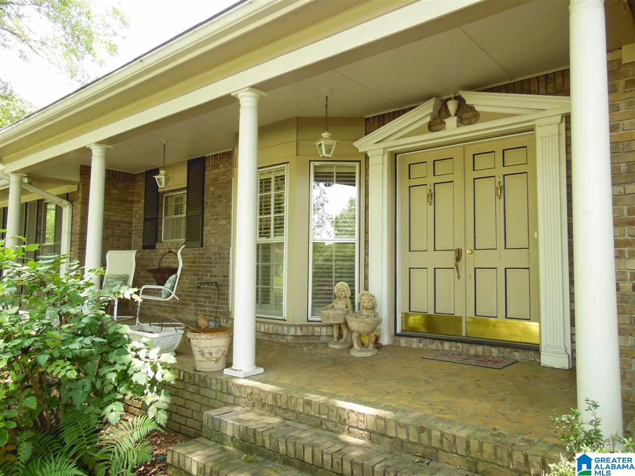 977 Pine Hill Road Birmingham, AL 35235 - Photo 5 of 50