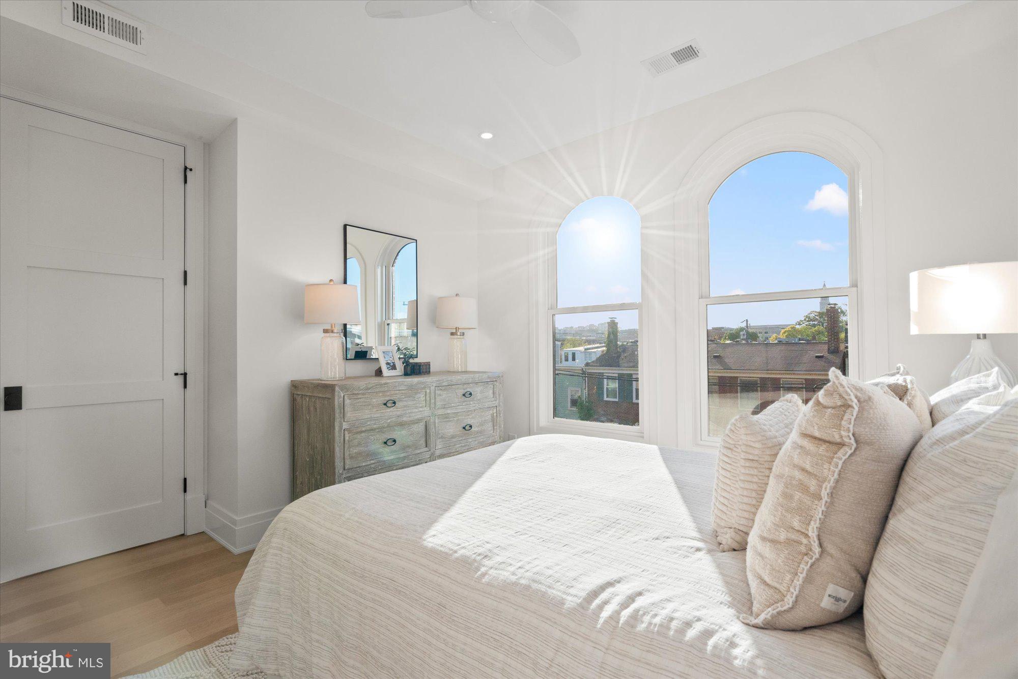 1328 Cameron Street Alexandria, VA 22314 - Photo 48 of 94