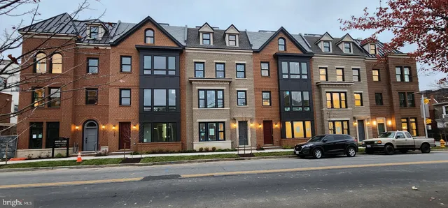 $2,400,000 | 1328 Cameron Street, Alexandria, VA 22314