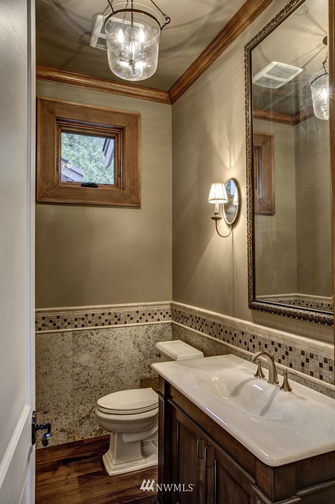 4458 Ferncroft Road Mercer Island, WA 98040 - Photo 8 of 15