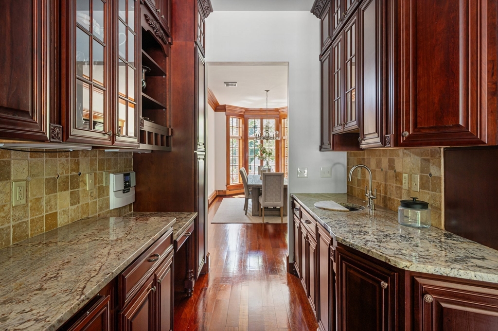 60 Whittier Road Milton, MA 02186 - Photo 11 of 39