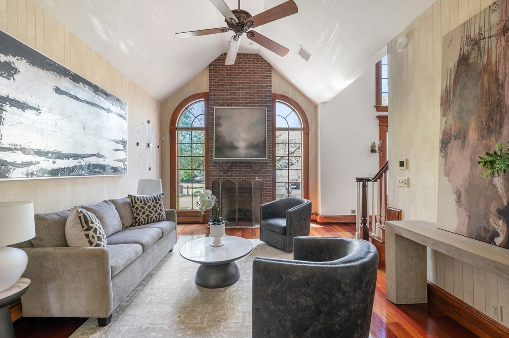 60 Whittier Road Milton, MA 02186 - Photo 5 of 39