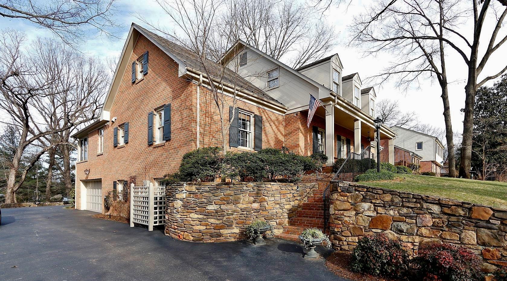 3719 Forest Road Roanoke, VA 24015 - Photo 11 of 112 _mg_9677