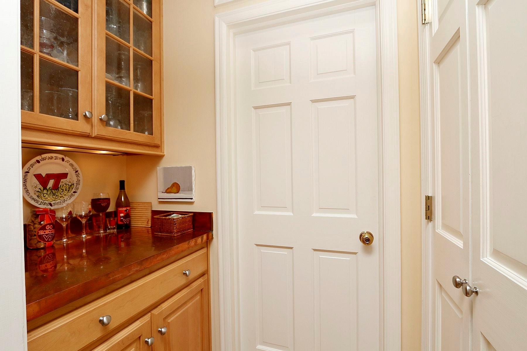 3719 Forest Road Roanoke, VA 24015 - Photo 37 of 112 _mg_9739