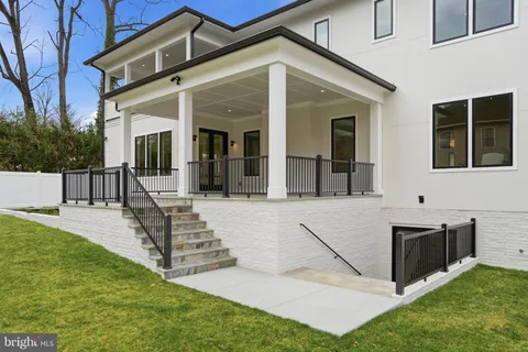 $2,447,000 | 7603 Burnside Court, Falls Church, VA 22043