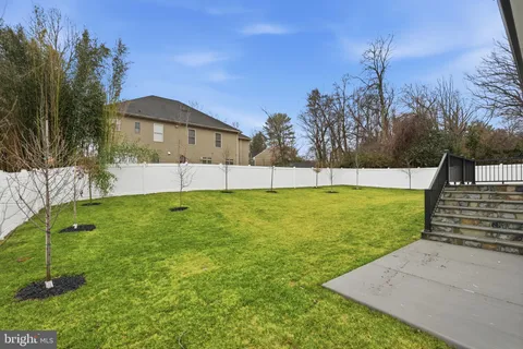 $2,447,000 | 7603 Burnside Court, Falls Church, VA 22043