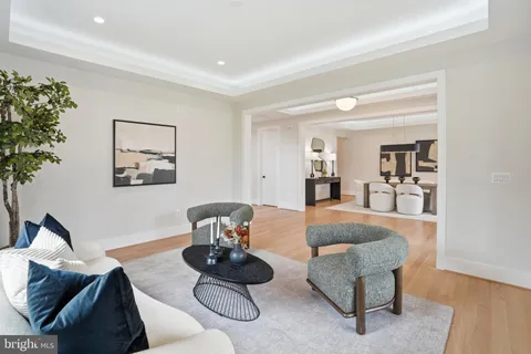 $2,447,000 | 7603 Burnside Court, Falls Church, VA 22043