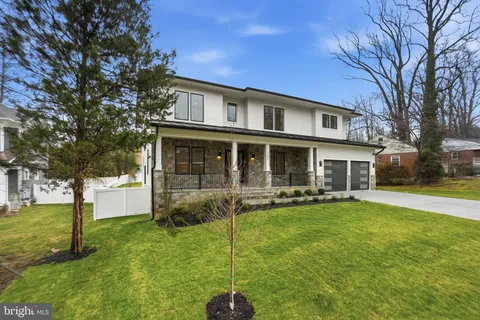 $2,447,000 | 7603 Burnside Court, Falls Church, VA 22043