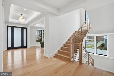 $2,447,000 | 7603 Burnside Court, Falls Church, VA 22043