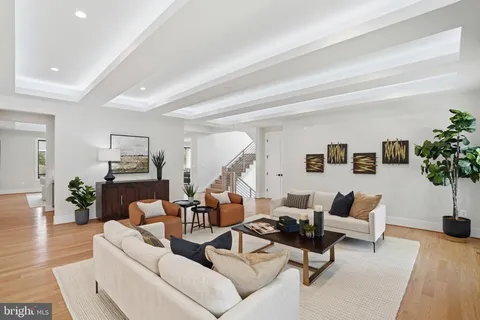 $2,447,000 | 7603 Burnside Court, Falls Church, VA 22043