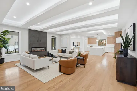 $2,447,000 | 7603 Burnside Court, Falls Church, VA 22043