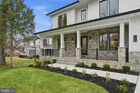 $2,447,000 | 7603 Burnside Court, Falls Church, VA 22043