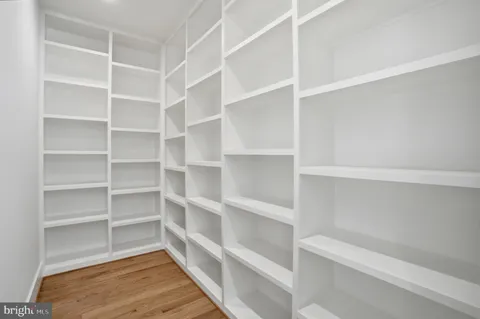 $2,447,000 | 7603 Burnside Court, Falls Church, VA 22043