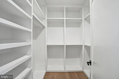 $2,447,000 | 7603 Burnside Court, Falls Church, VA 22043