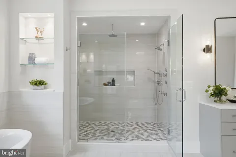 $2,447,000 | 7603 Burnside Court, Falls Church, VA 22043