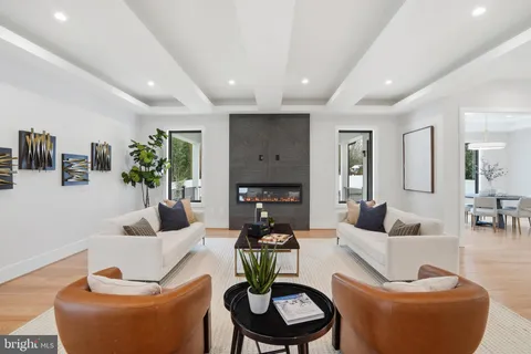 $2,447,000 | 7603 Burnside Court, Falls Church, VA 22043