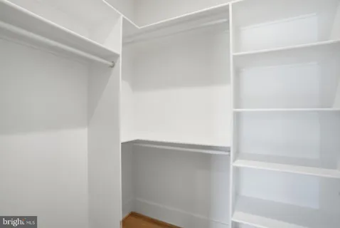 $2,447,000 | 7603 Burnside Court, Falls Church, VA 22043