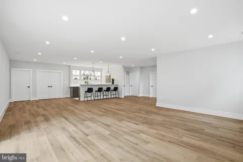 $2,447,000 | 7603 Burnside Court, Falls Church, VA 22043