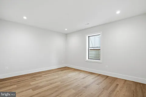 $2,447,000 | 7603 Burnside Court, Falls Church, VA 22043