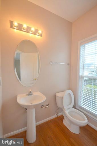 280 Equestrian Road Warrenton, VA 20186 - Photo 13 of 16 Bath
