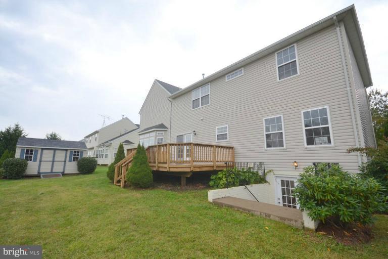 280 Equestrian Road Warrenton, VA 20186 - Photo 4 of 16 Exterior (Rear)
