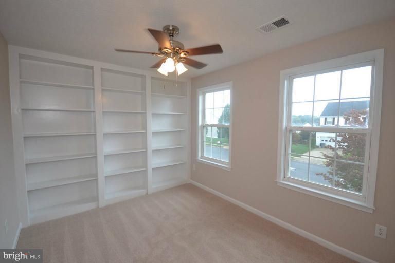 280 Equestrian Road Warrenton, VA 20186 - Photo 6 of 16 Interior (General)
