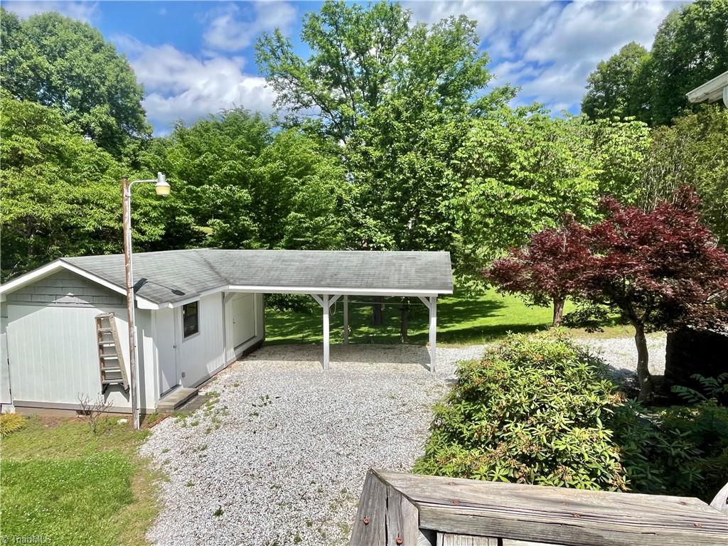 290 Miller Road Mount Airy, NC 27030 - Photo 26 of 41 Gallery Image 26