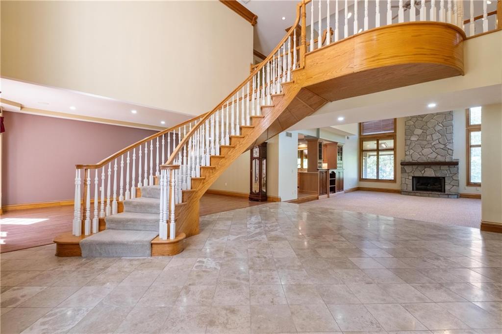 179 Goldsmith Road Pittsburgh, PA 15237 - Photo 5 of 50 a view of entryway and hall with wooden floor