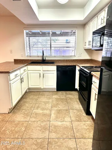$2,500 | 17615 North 35th Place, Phoenix, AZ 85032