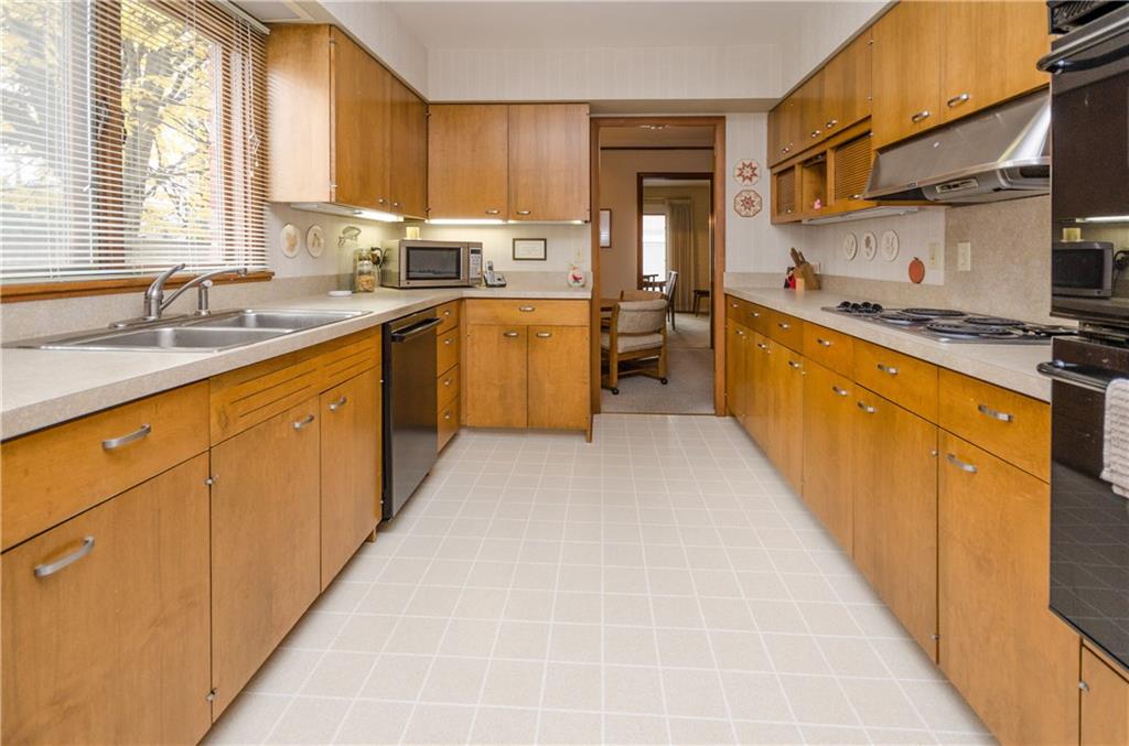 6468 Bramshaw Road Indianapolis, IN 46220 - Photo 14 of 35 Gallery Image 14