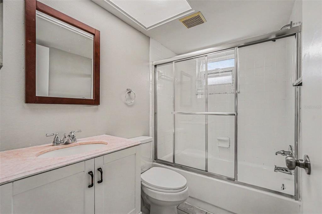8434 Sun Drive Port Richey, FL 34668 - Photo 14 of 17