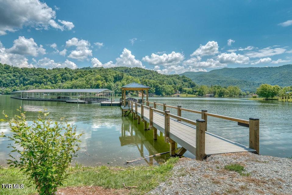 Lot 40 Cowan Town Road, Unit 40 Butler, TN 37640 - Photo 30 of 117 Eagle Bay Dock Optional