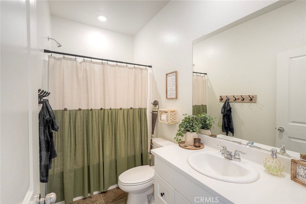 5178 Rowel Street Hemet, CA 92545 - Photo 6 of 31